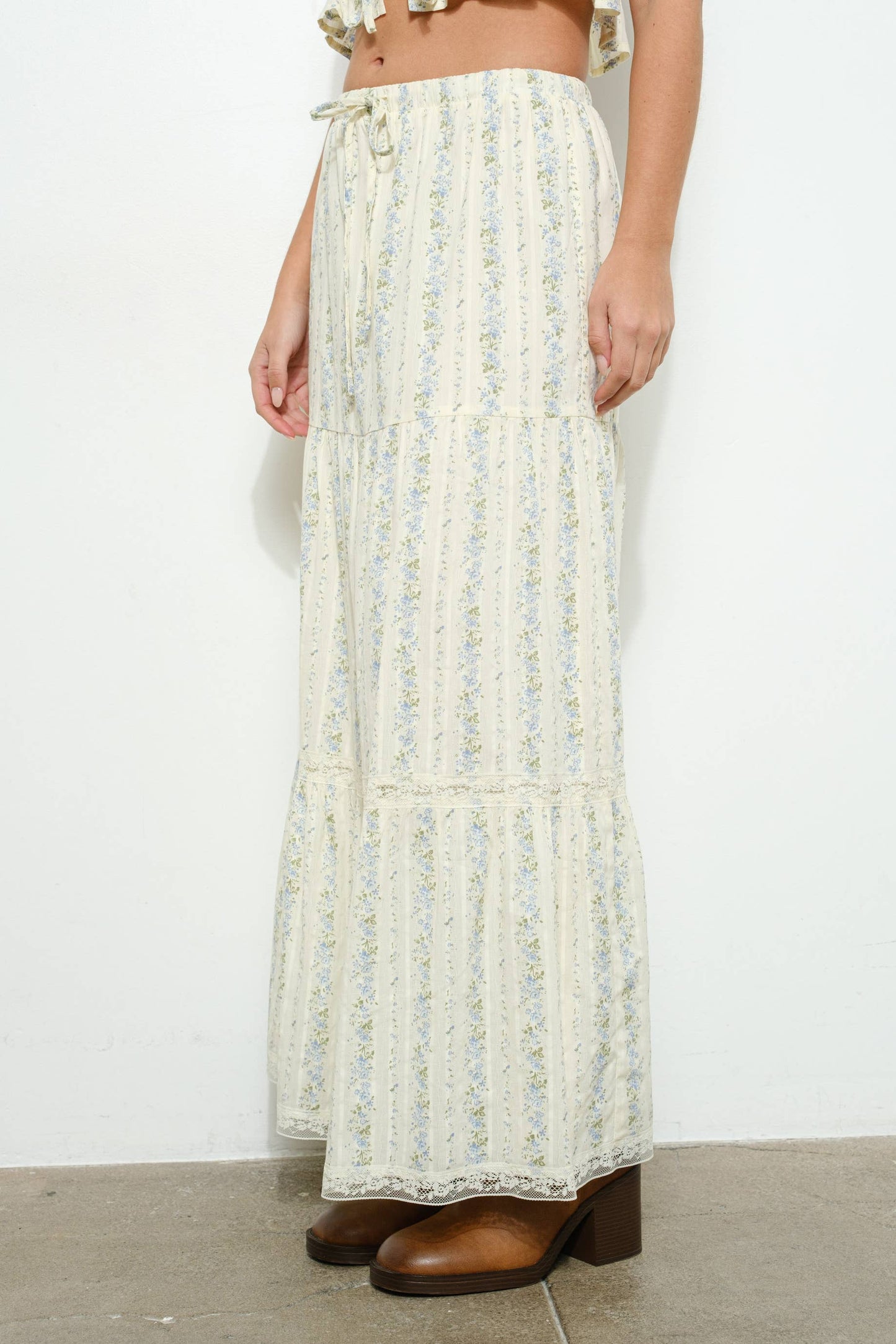 Cream Cottage maxi Skirt