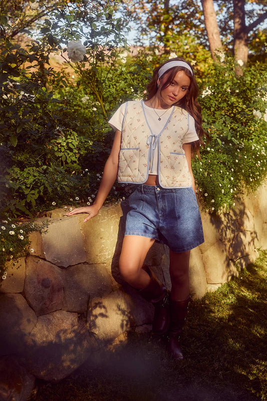 Pleated Dark Denim shorts