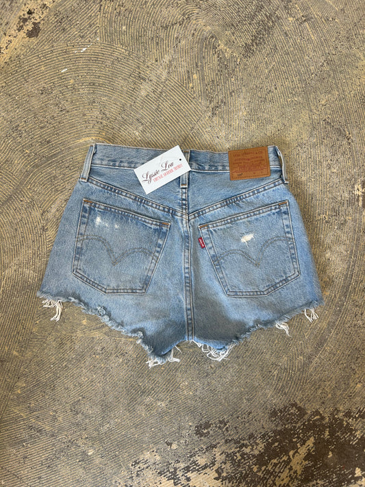 LL Levi’s Light Rip Shorts