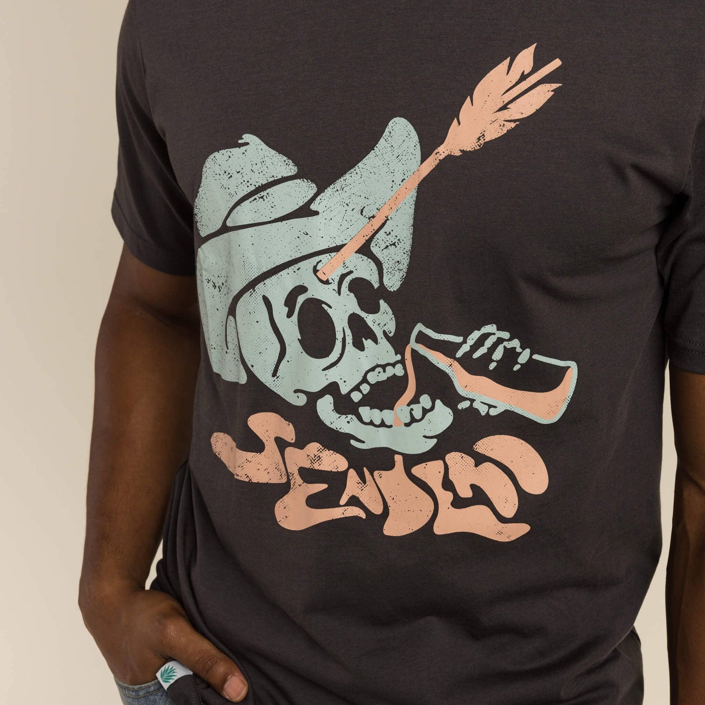 Tiro Muerto T-Shirt