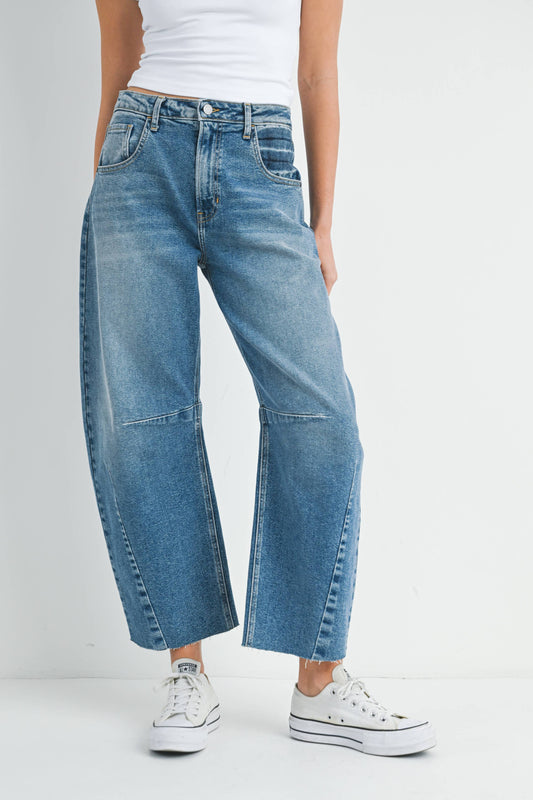 Medium Wash Barrel Jean w/ Seams