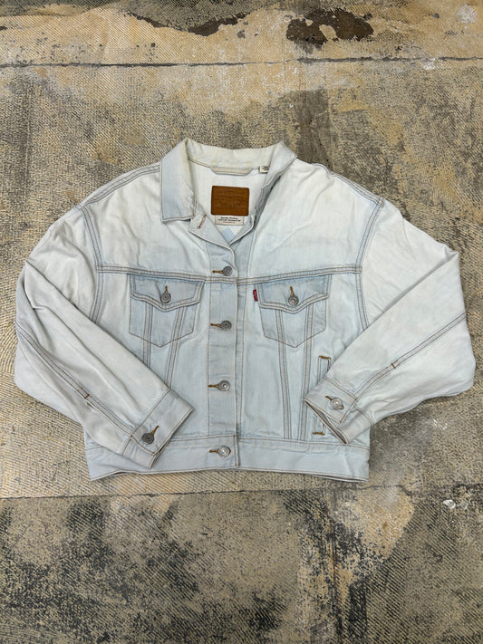 LL Levi’s Strauss Light Denim Jacket