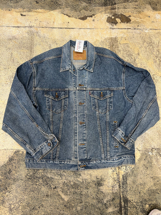 LL Levi’s Washed Denim Jacket
