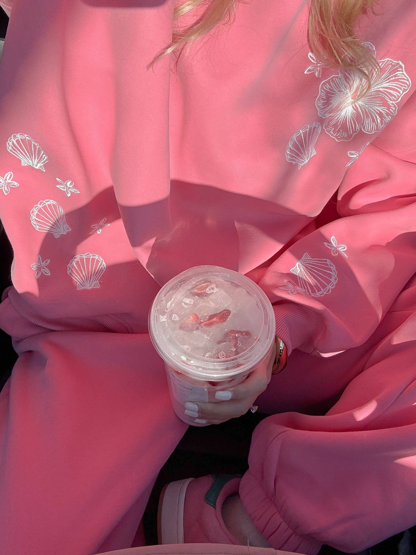 Hibiscus Pink Tropical Embroider Sweatshirt