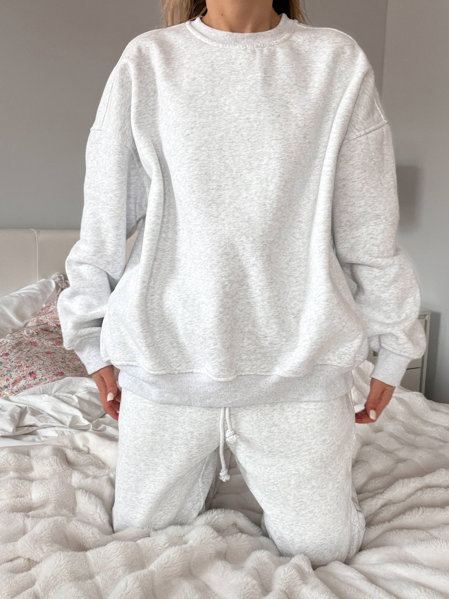 Pearl Grey Basic Crewneck
