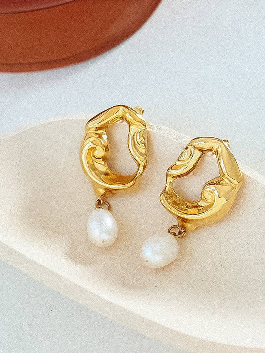 Nerissa 18K Gold Non-Tarnish Abstract Pearl Earring