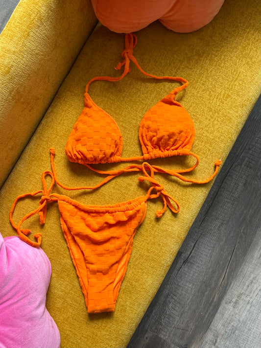 Orange Triangle Checker