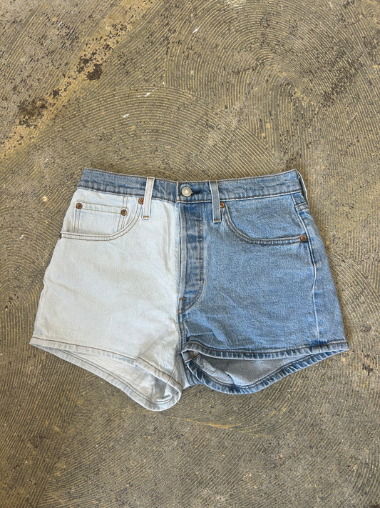 LL Levi’s Multi Short