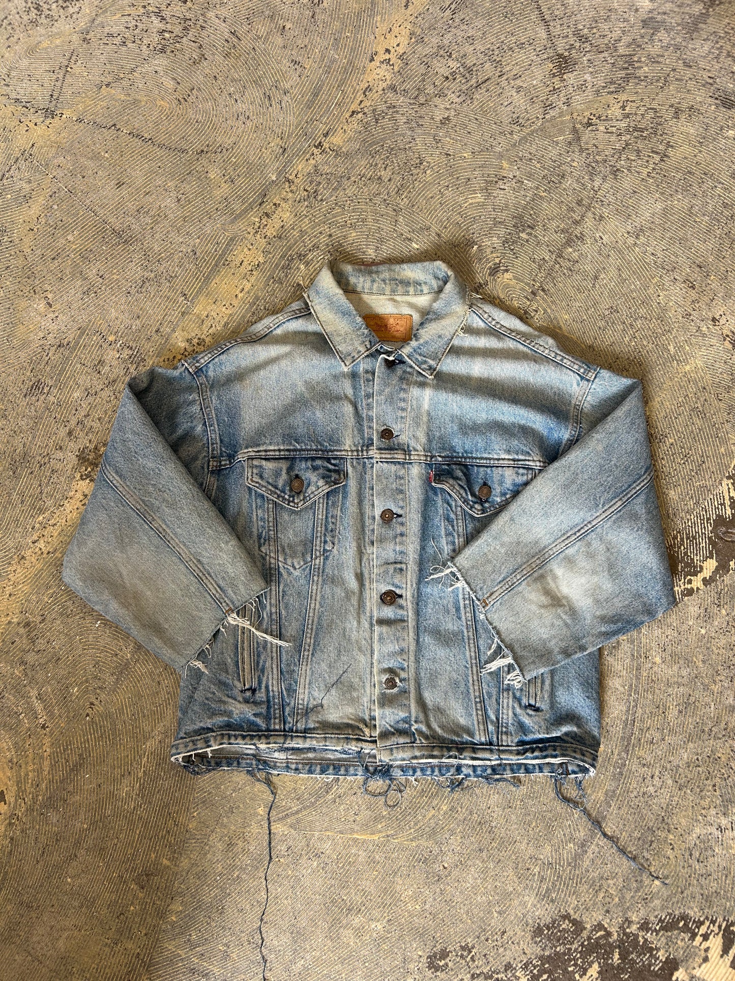 LL Cutoff Denim Jacket