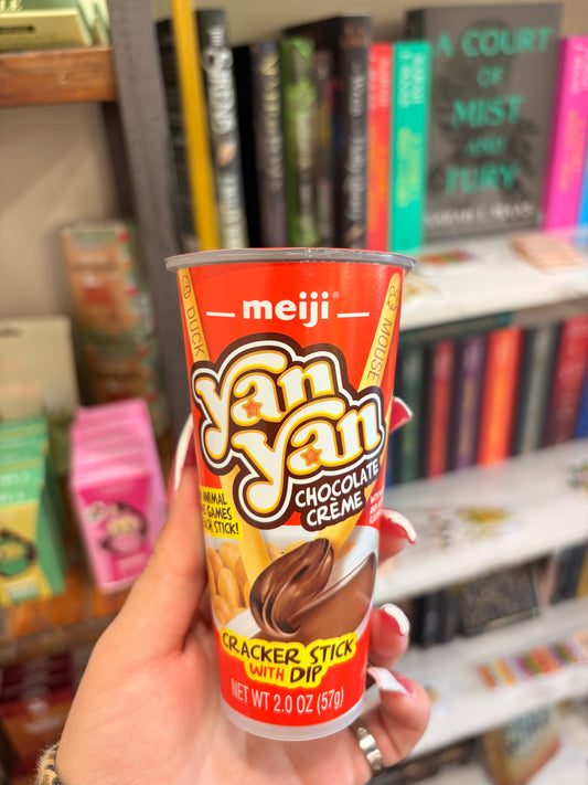 Yan Yan Chocolate Crème Cracker Stick & Dip