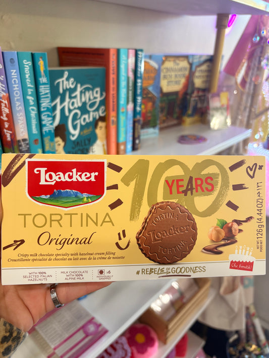 Tortina Hazelnut Cream Filled Chocolate Box