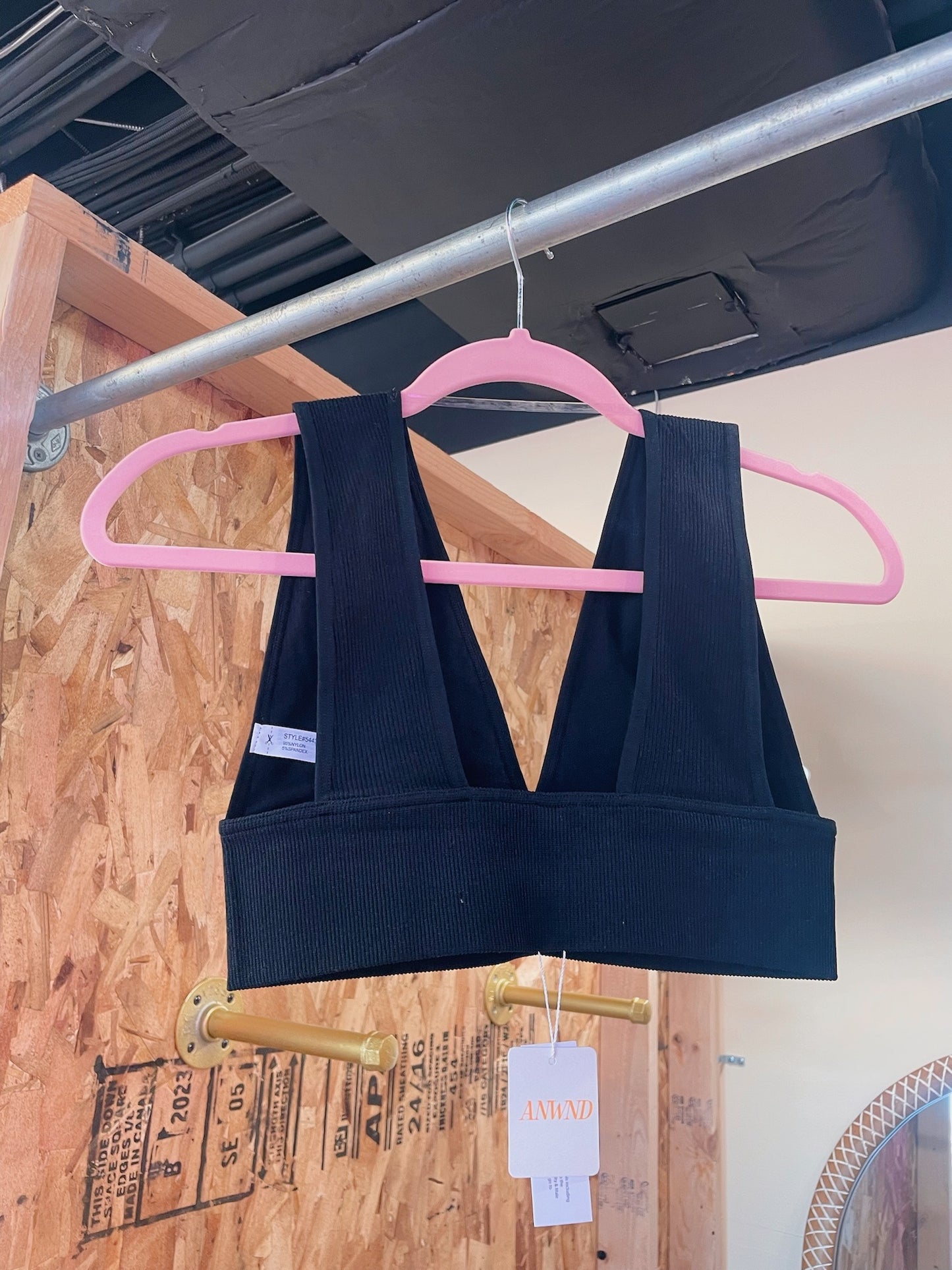 Seamless V-Neck Loungelette