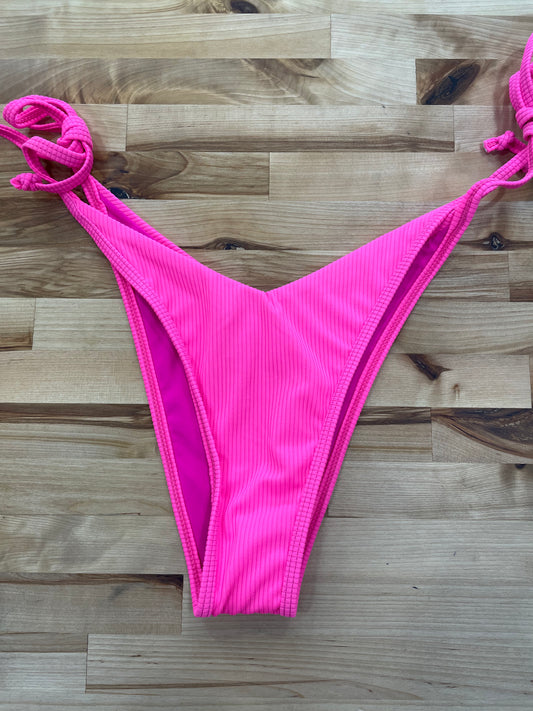 Pink Scoop Neck Bikini