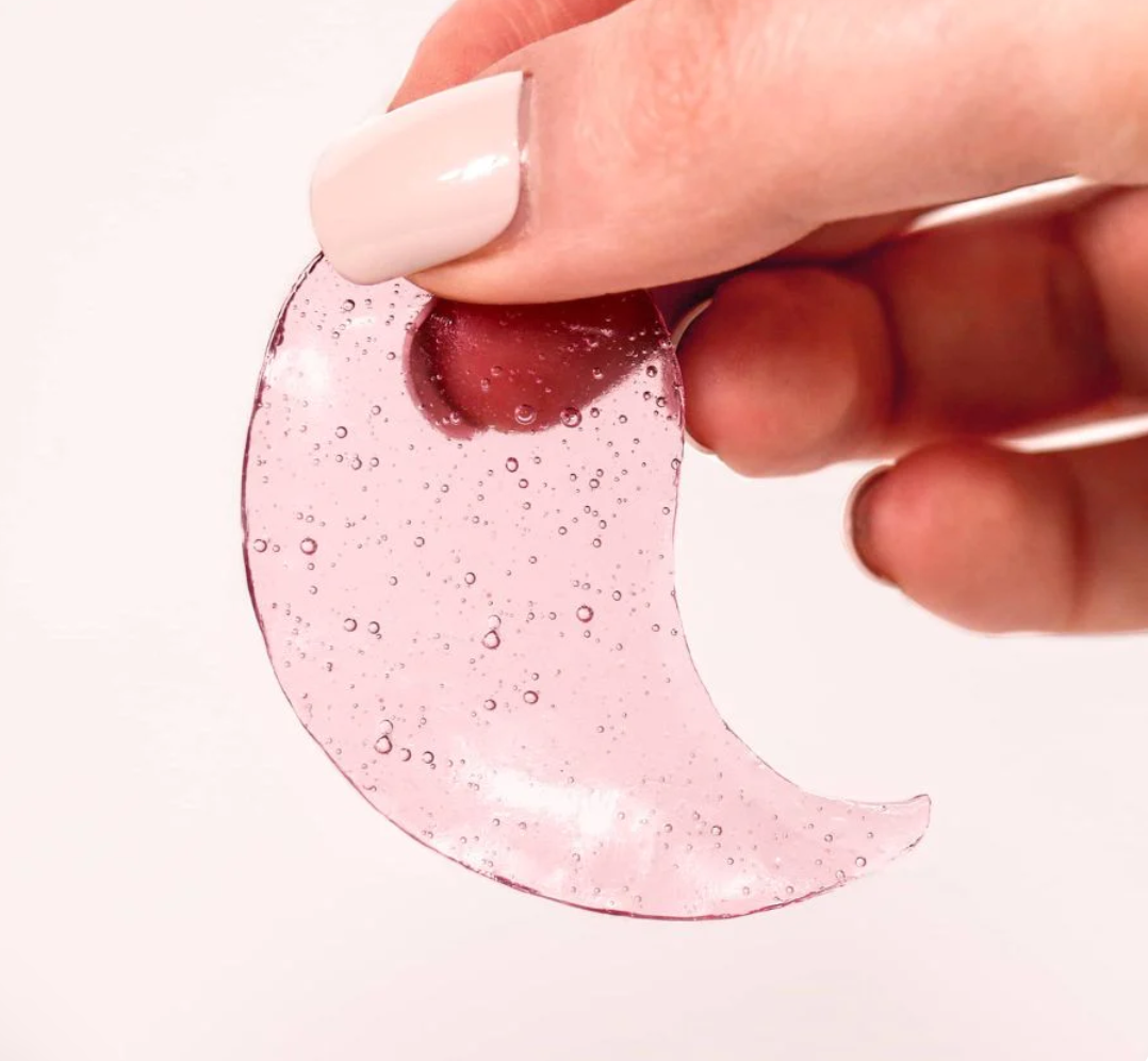 Served Chilled Eye Gels: Rosé Hydrating