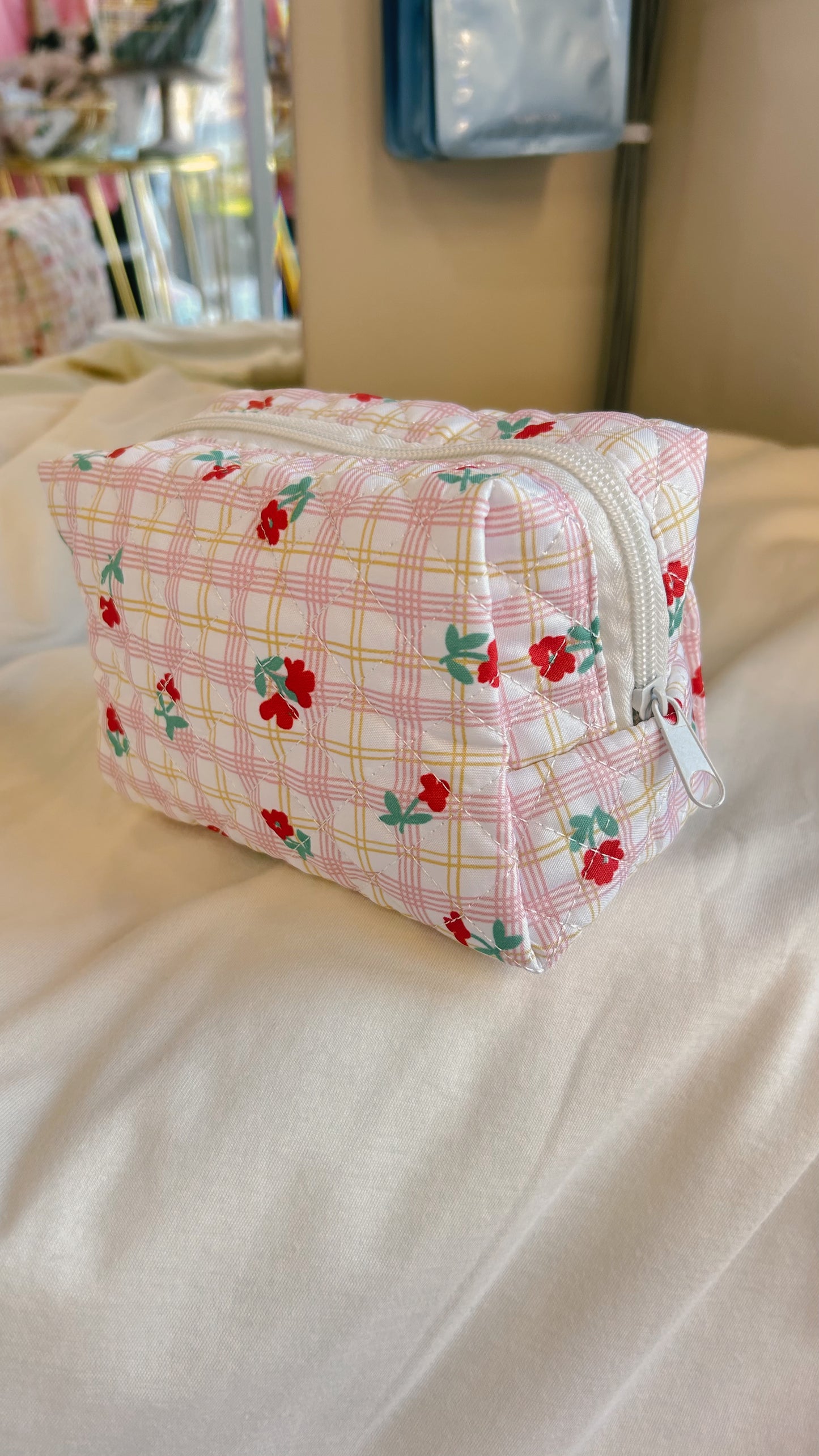 Red Floral Plaid Makeup Bag