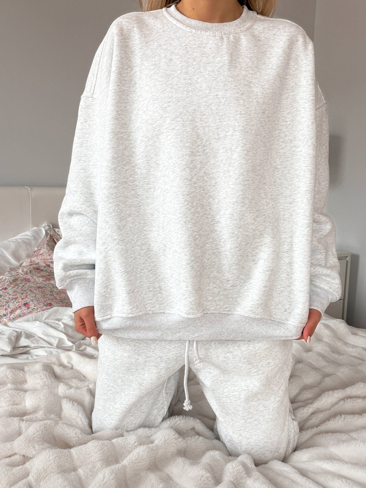Pearl Grey Basic Crewneck