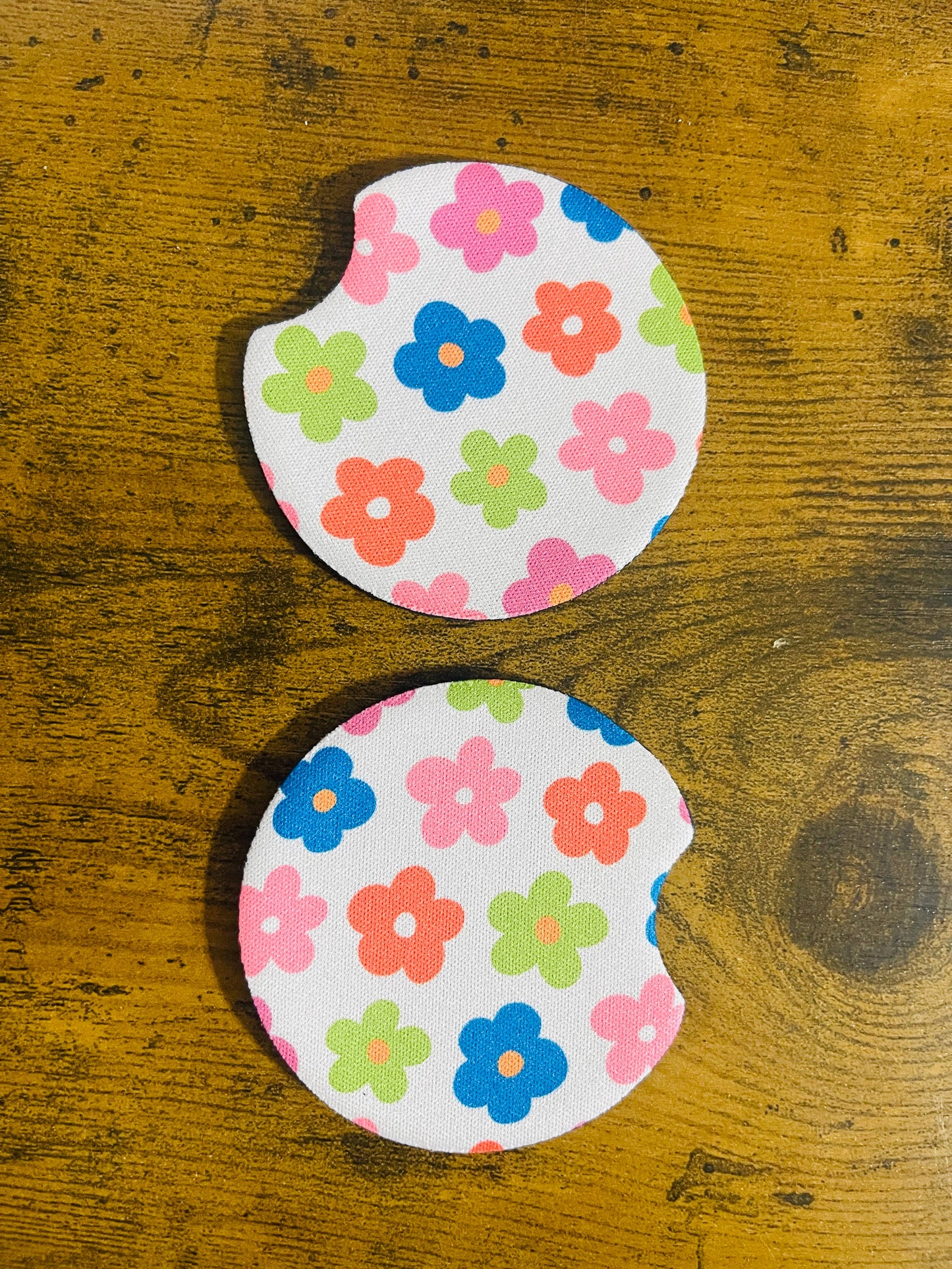 2 Car Coasters, Groovy Colorful Daisy