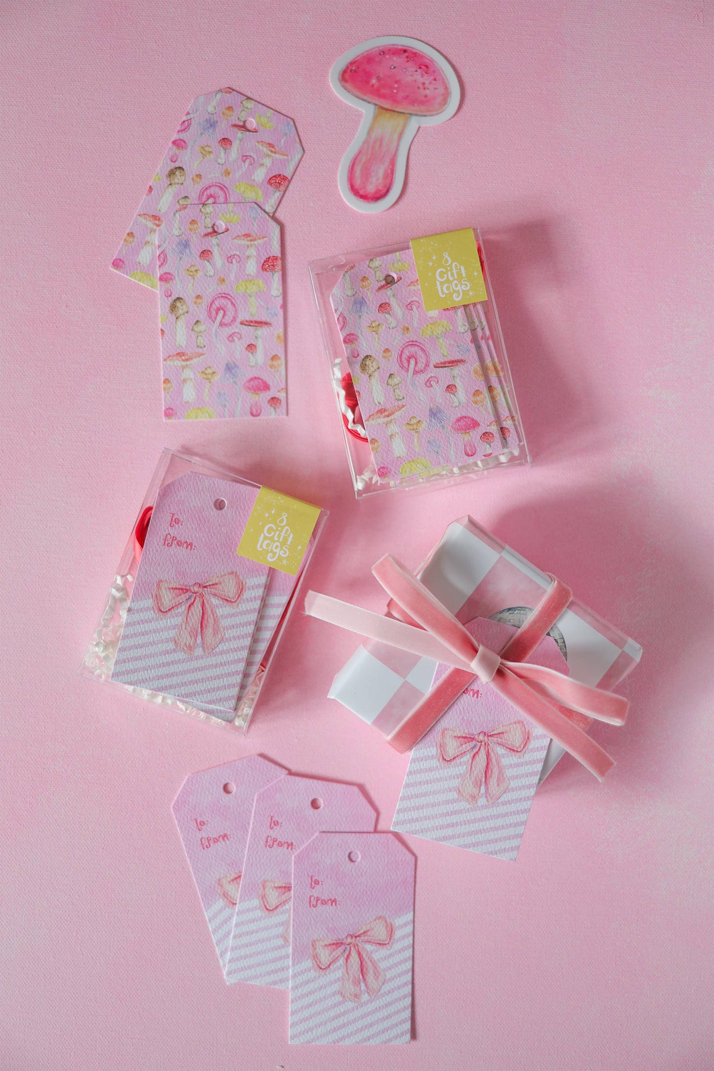 Bow gift tag set, ribbon gift tag set