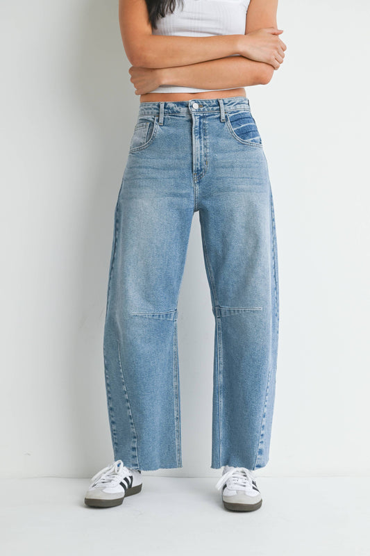 Light Barrel Jean w/ Seams