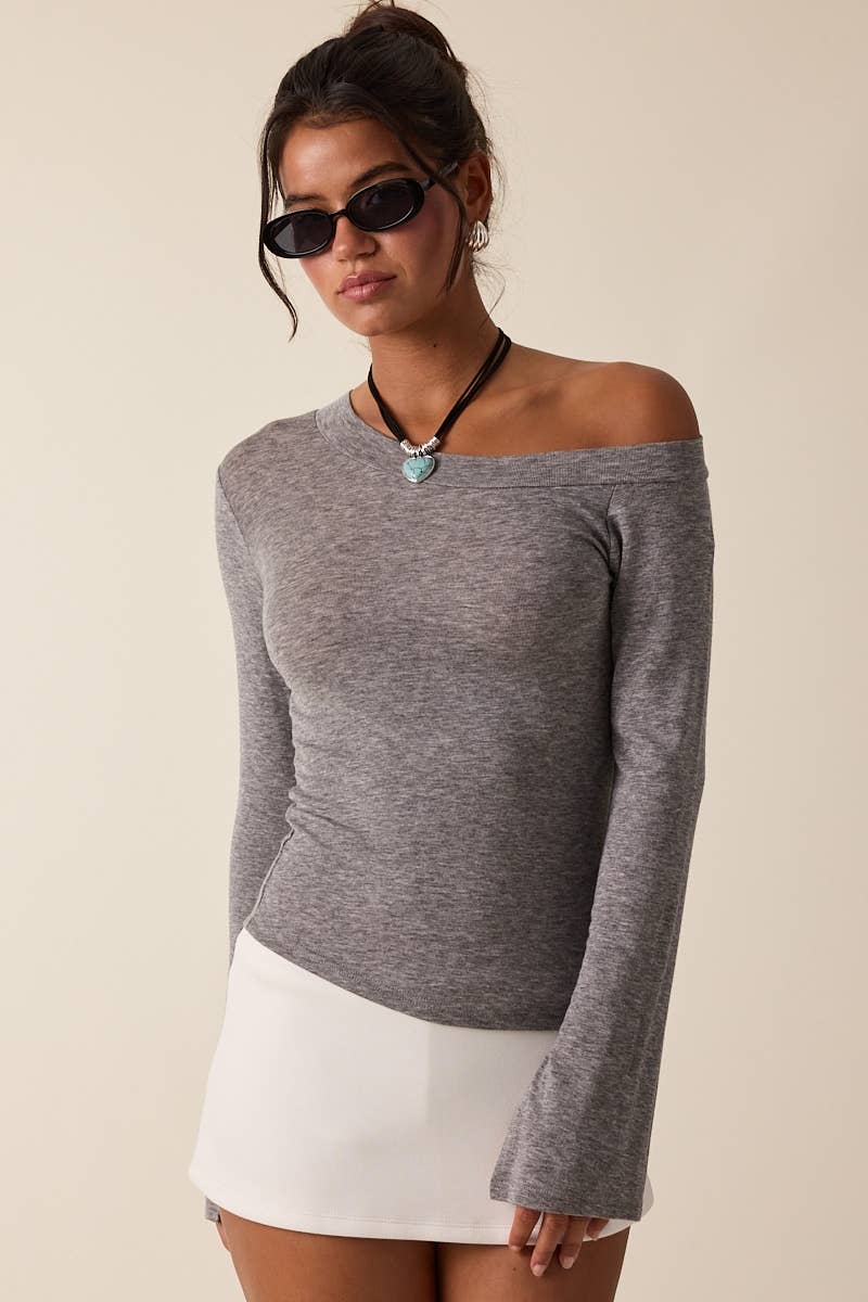 ONE-SHOULDER SIMPLE KNIT