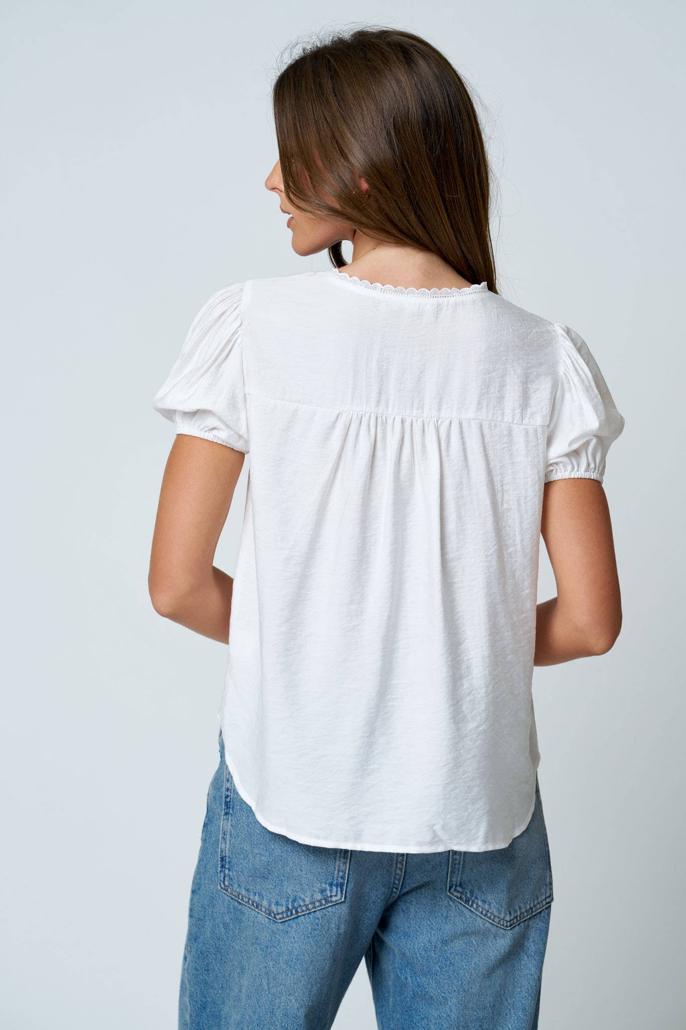 EMBROIDERED LACE TRIM PINTUCK DETAIL TOP