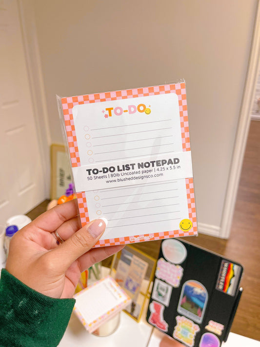 Checkered To-Do List Notepad