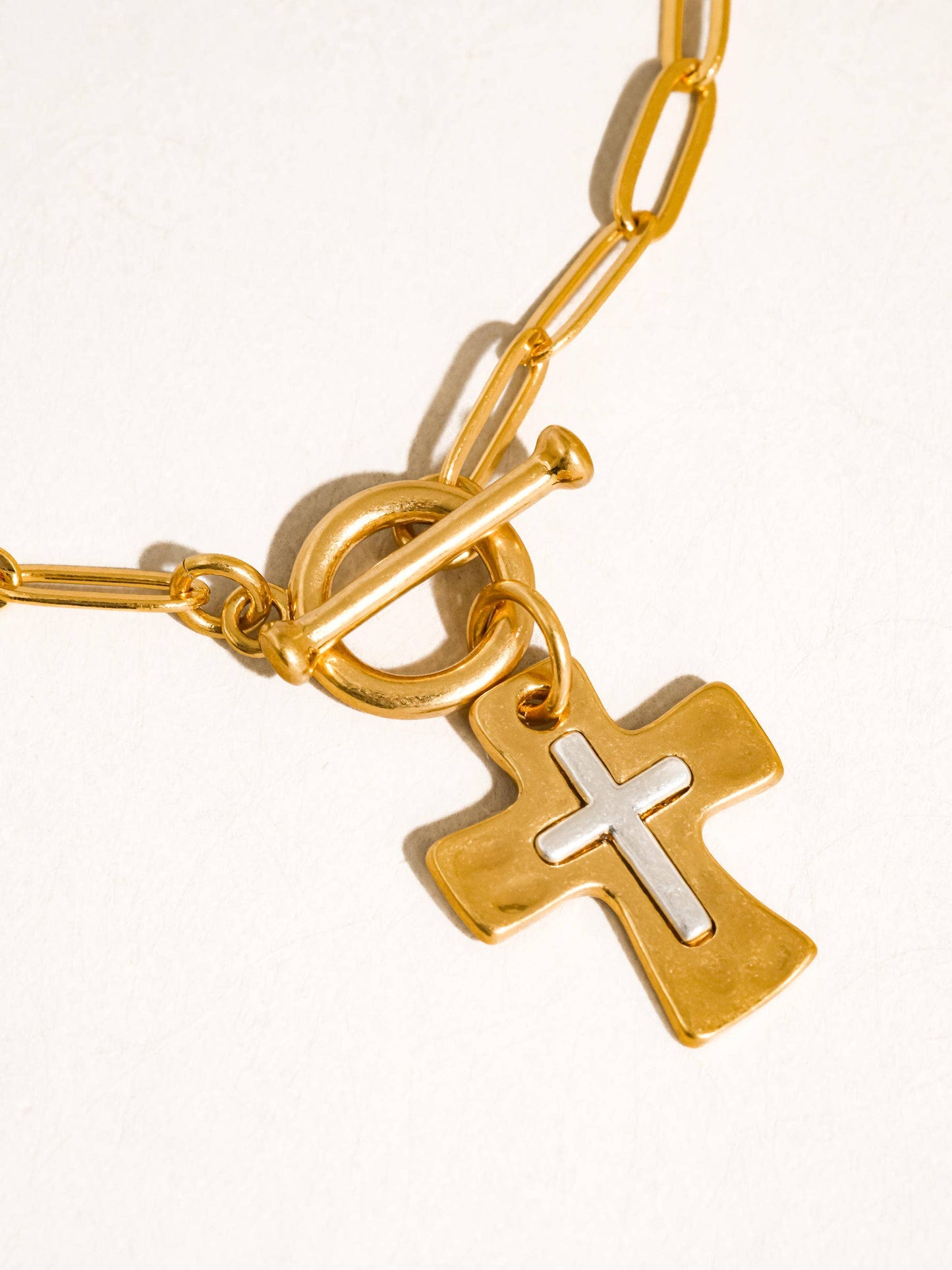 Royale 18K Gold Vintage Cross Small Chain Necklace