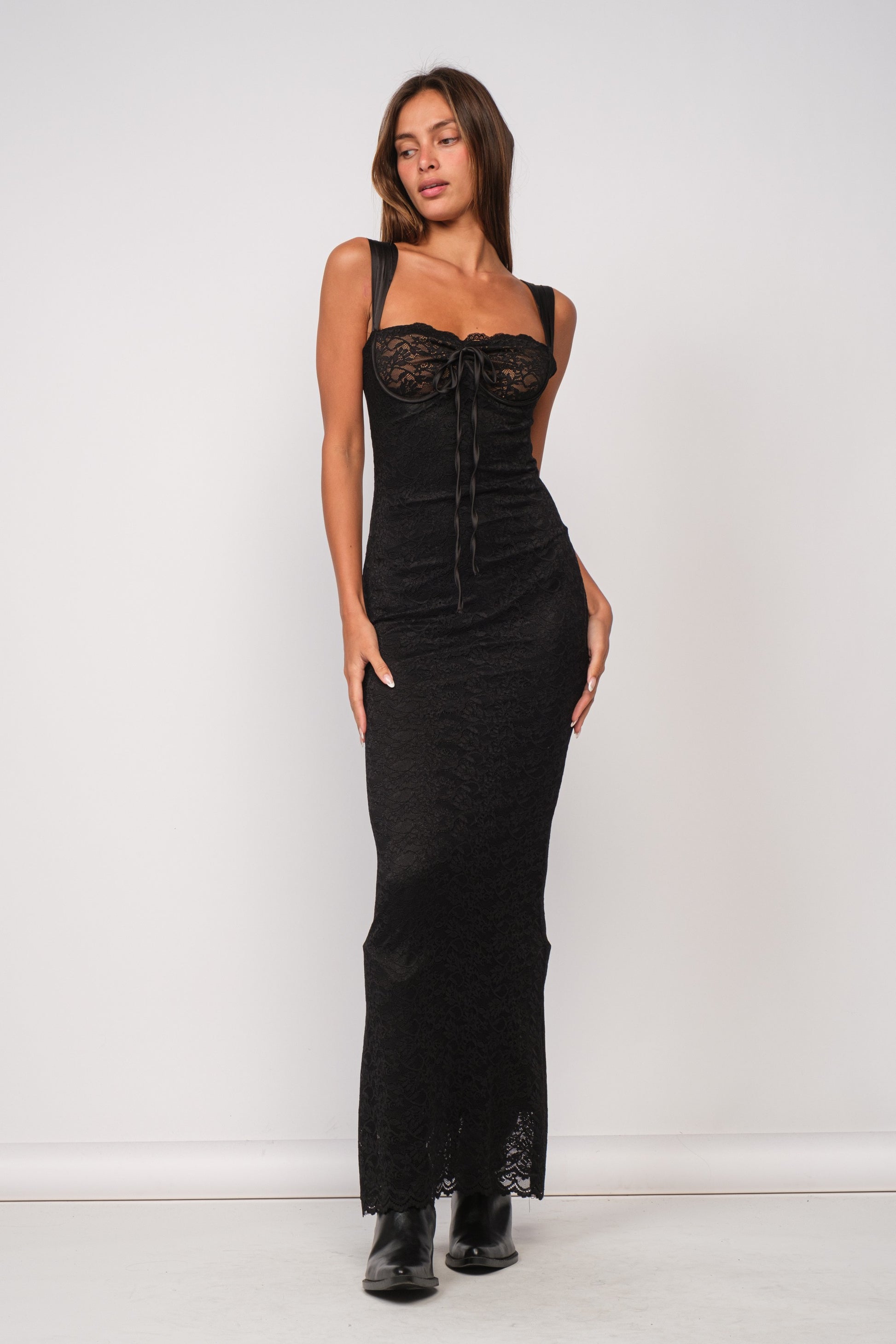 lace maxi dress boutique Julia Lace Hem Maxi Dress Large
