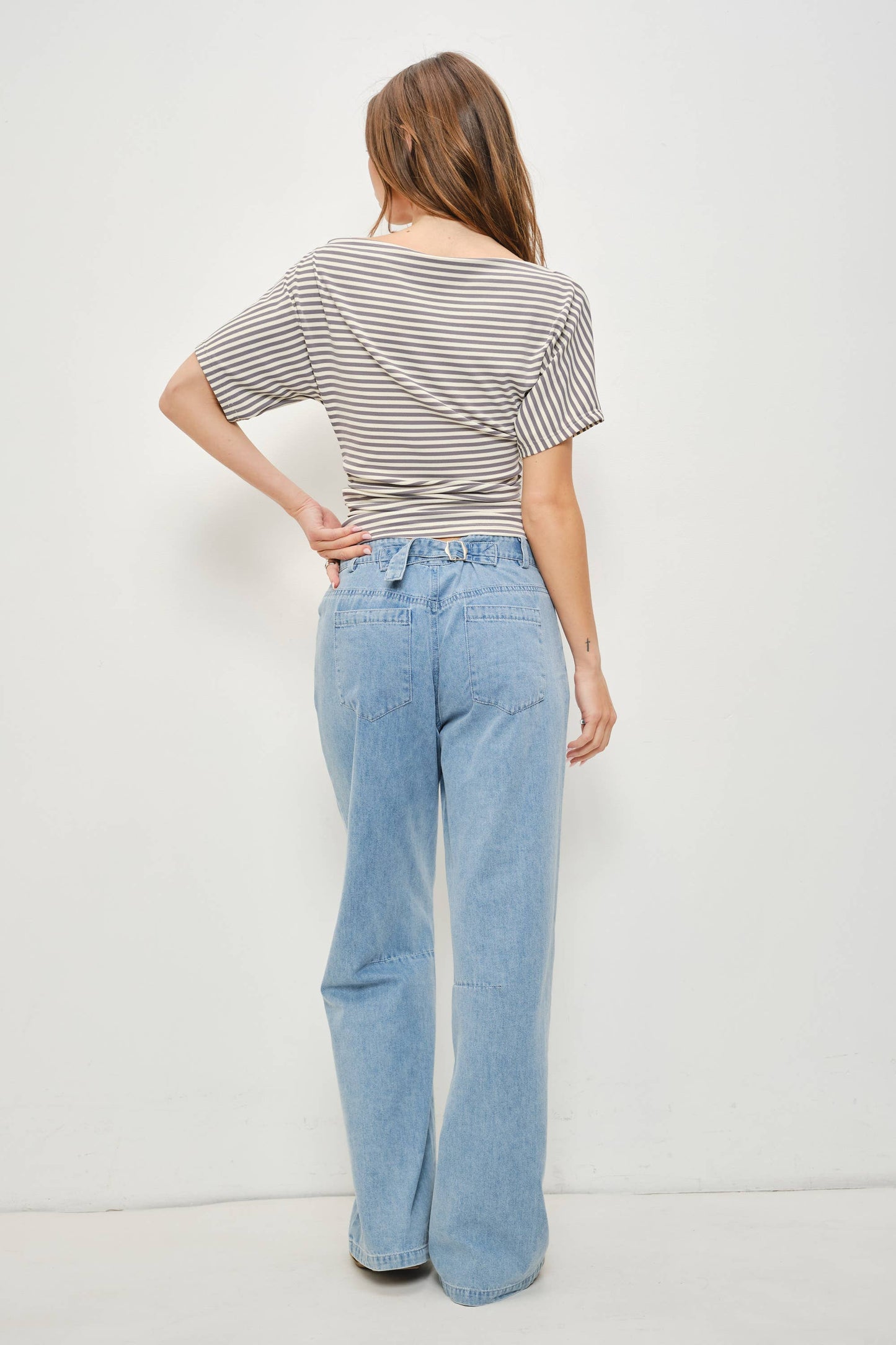 DELILAH STRIPED ONE SHOULDER TOP