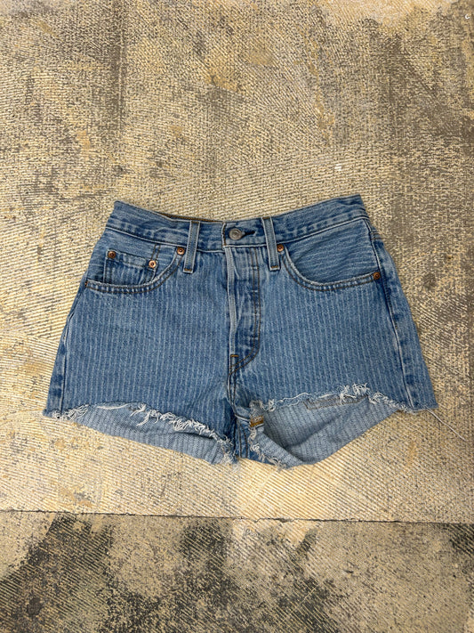 LL Levi’s Striped Short