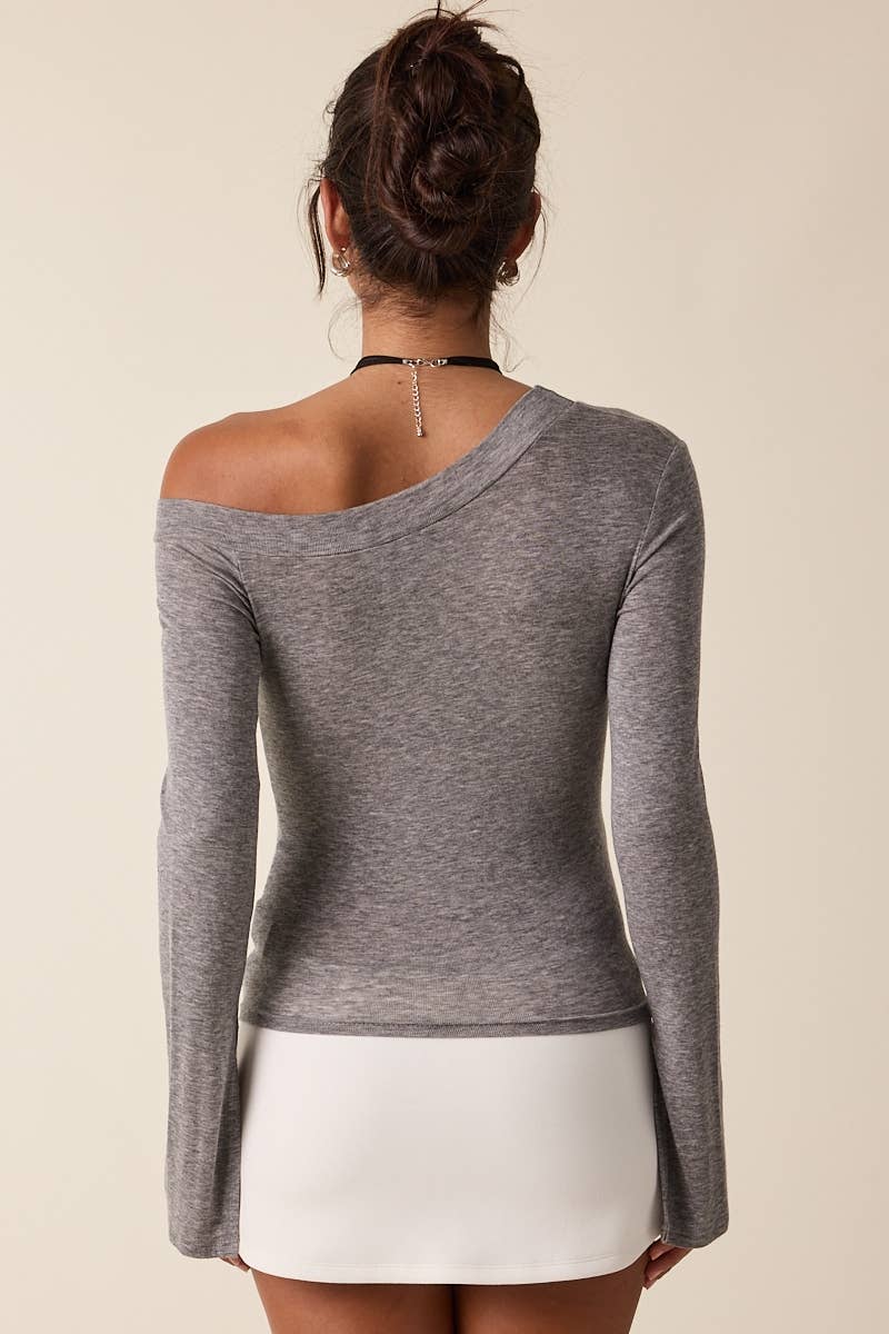 ONE-SHOULDER SIMPLE KNIT