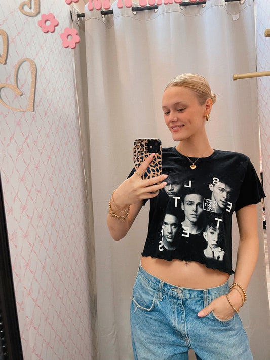 8 Letters Vintage Tee