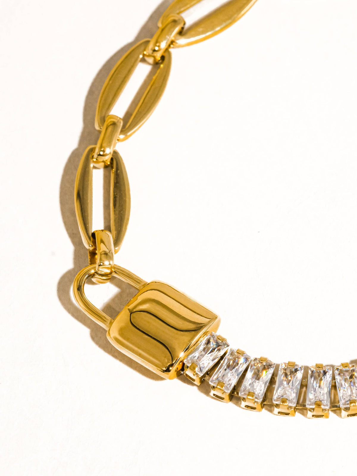 Benson 18K Gold Non-Tarnish Bracelet