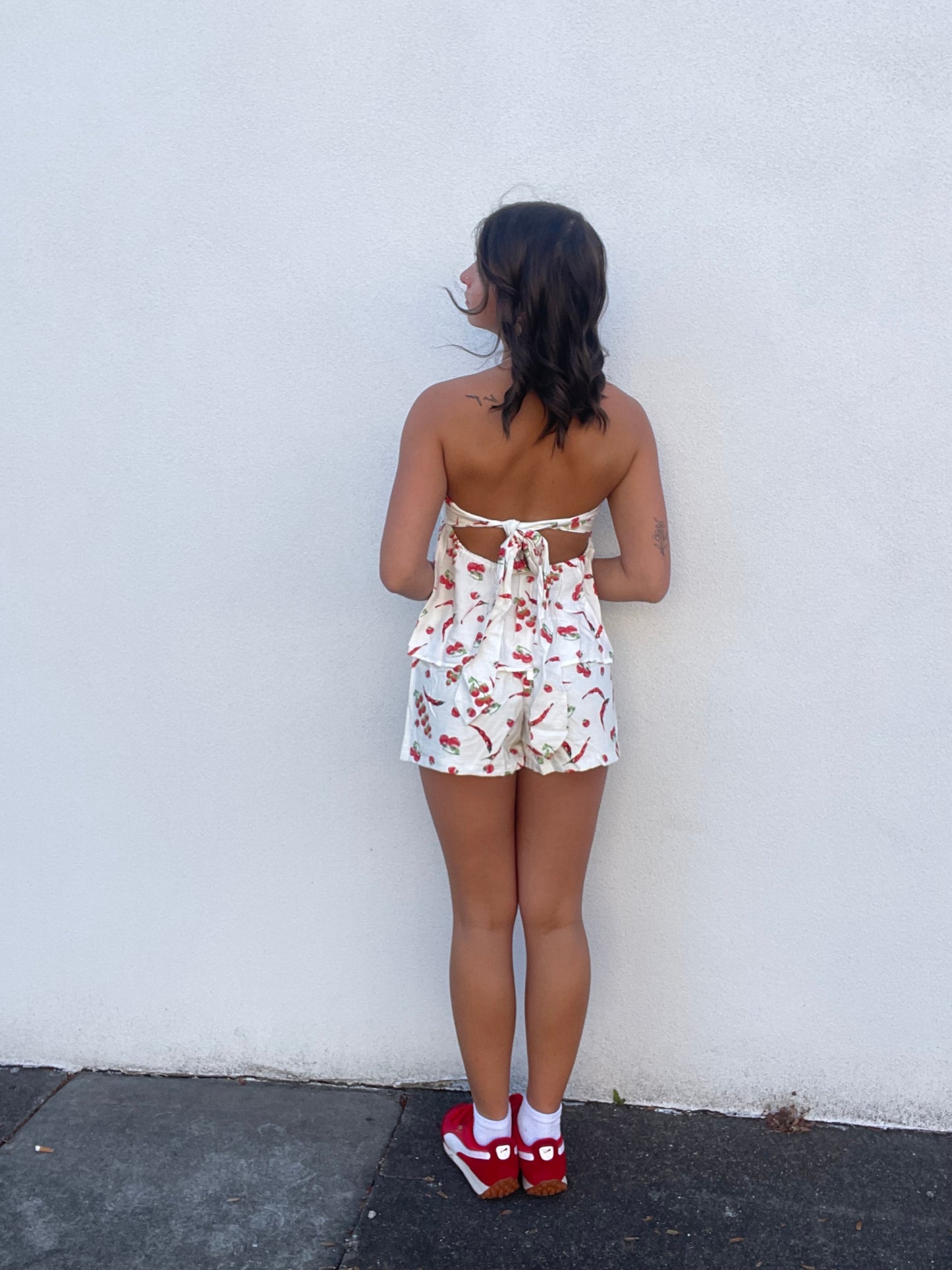 Chili Strapless Tie Top