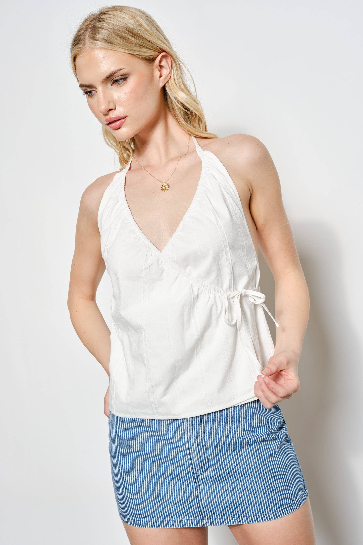 ZAYLEE HALTER TOP