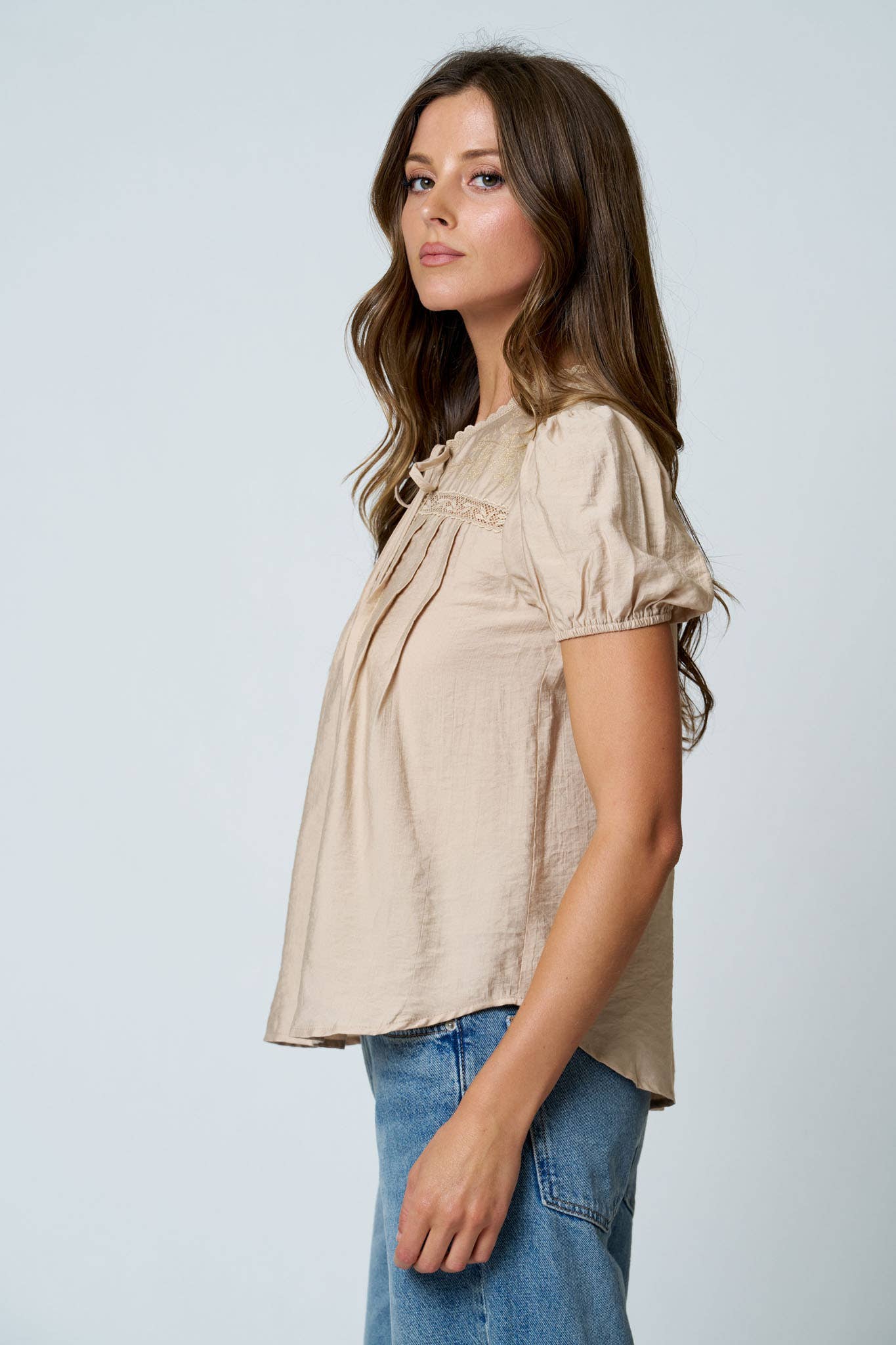 EMBROIDERED LACE TRIM PINTUCK DETAIL TOP