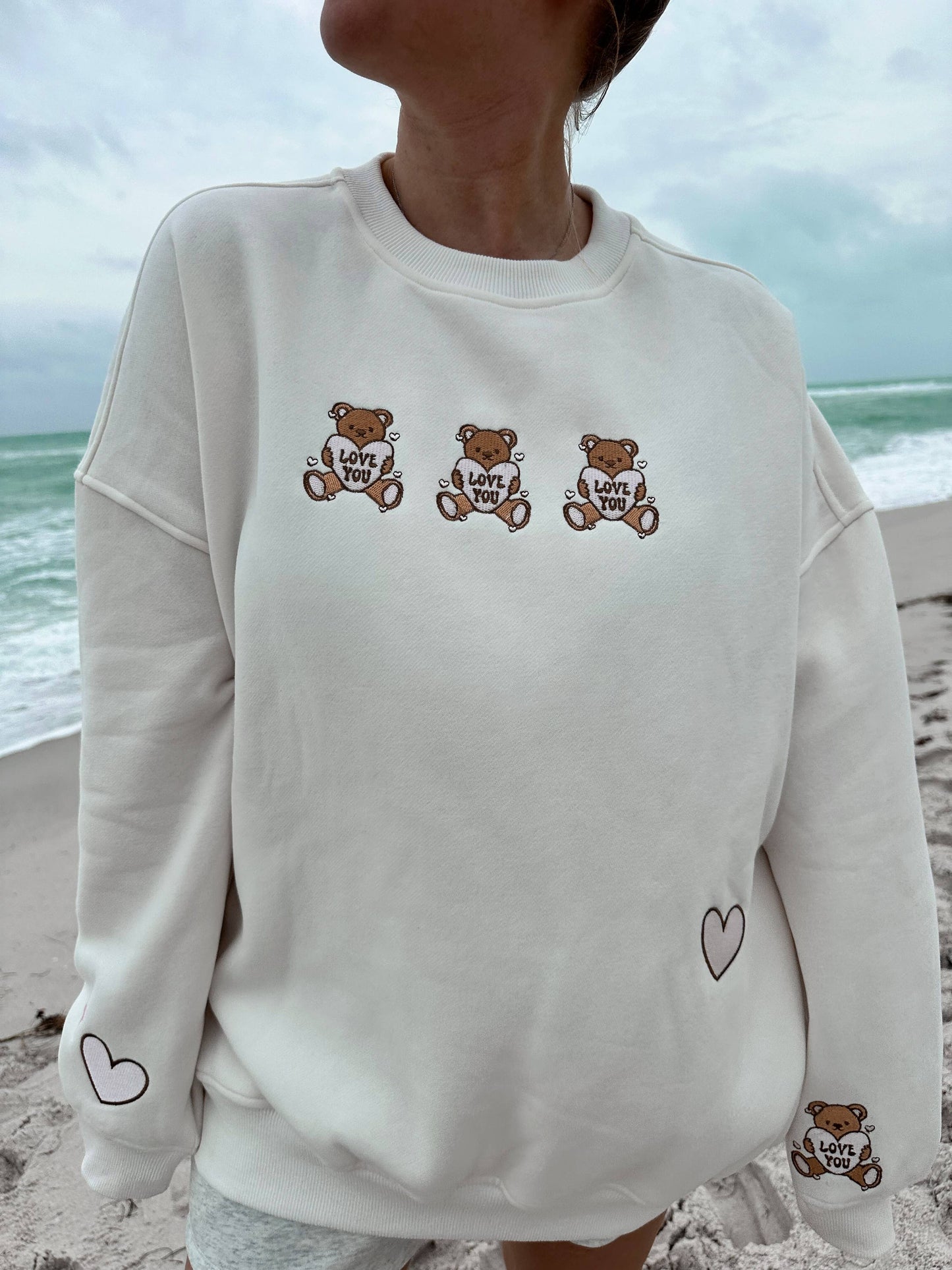 Teddy Bear Embroider Sweatshirt: Seashell Ivory