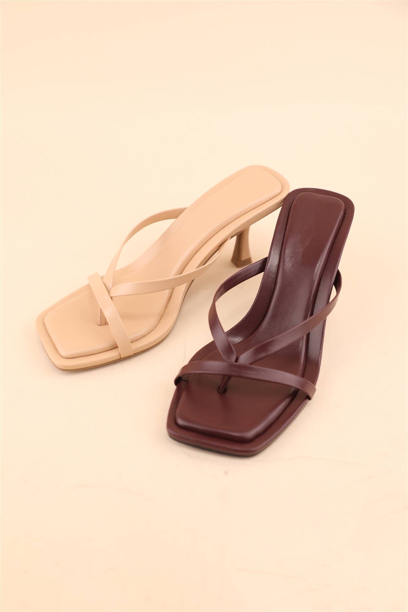 Lovely Simple Kitten Heels