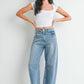 Light Barrel Jean w/ Seams