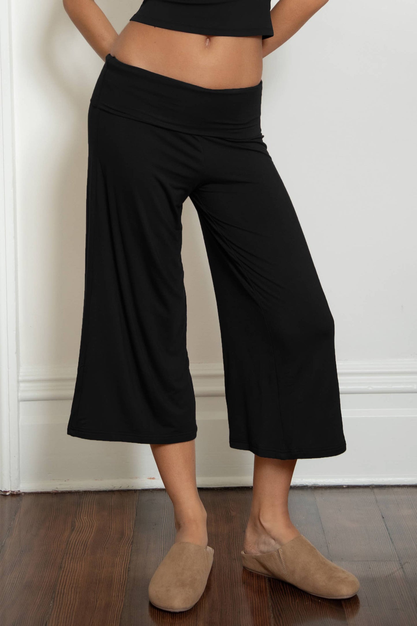 Fold Over Low Rise Wide Leg Leggings