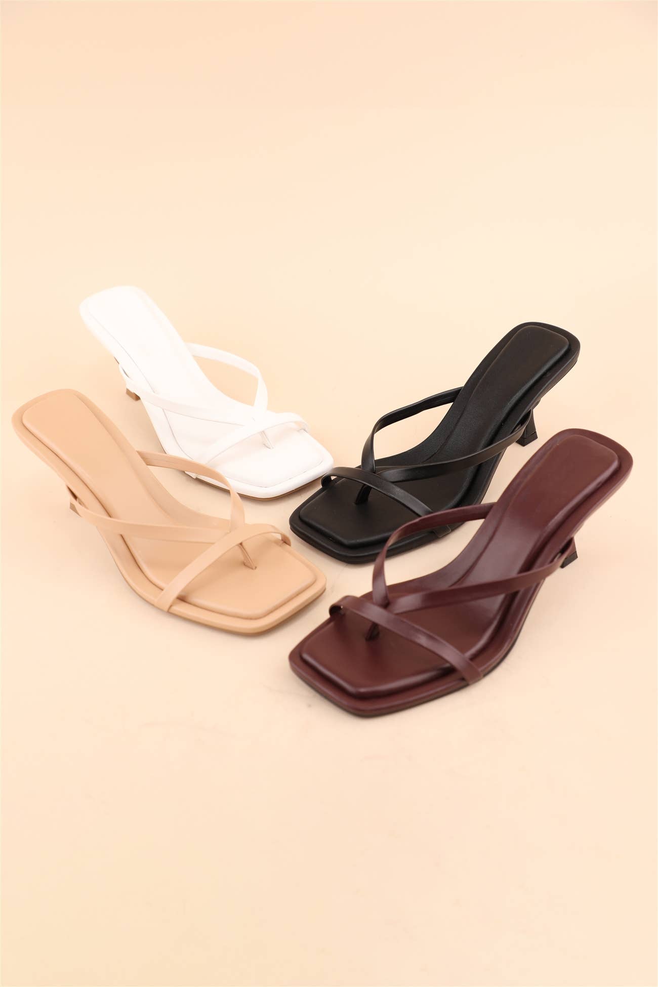 Lovely Simple Kitten Heels
