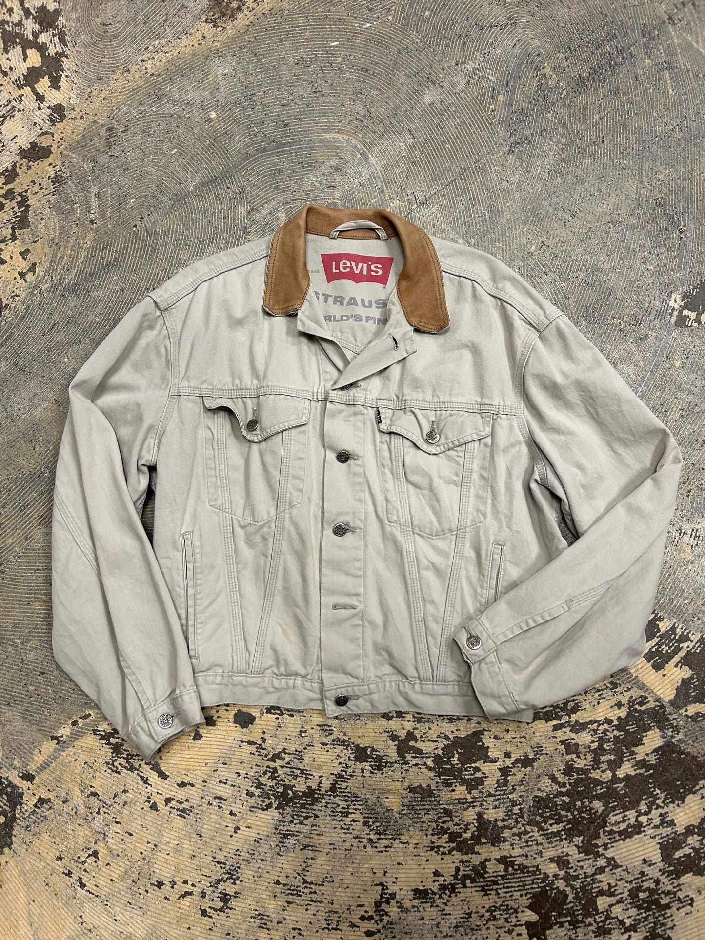 LL Levi's Tan Jacket