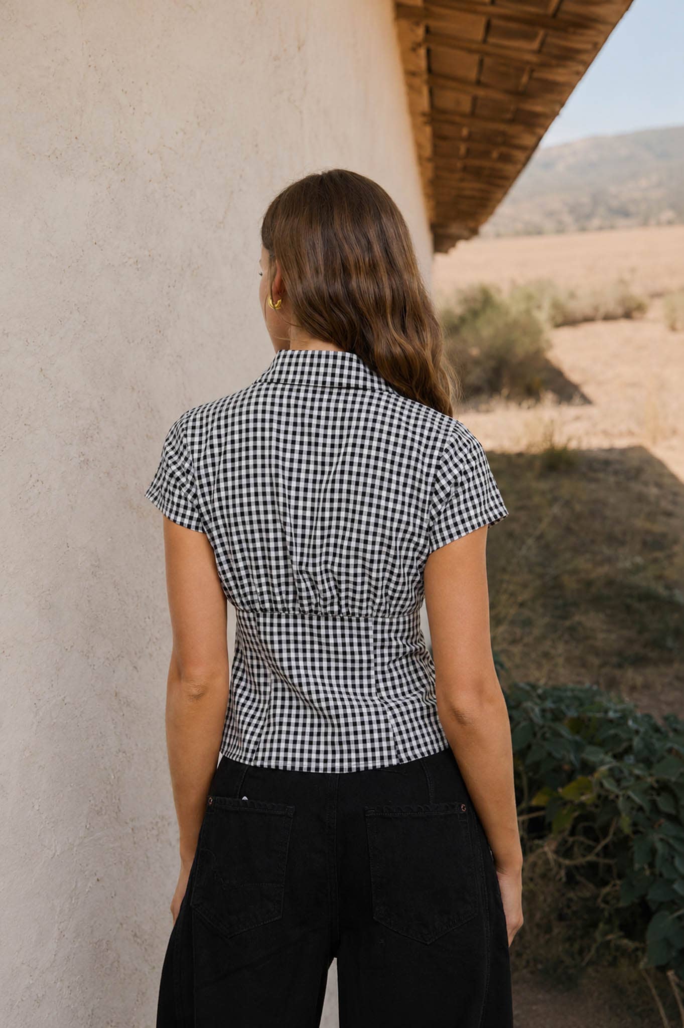 GINGHAM COLLARED SHORT SLEEVE TOP
