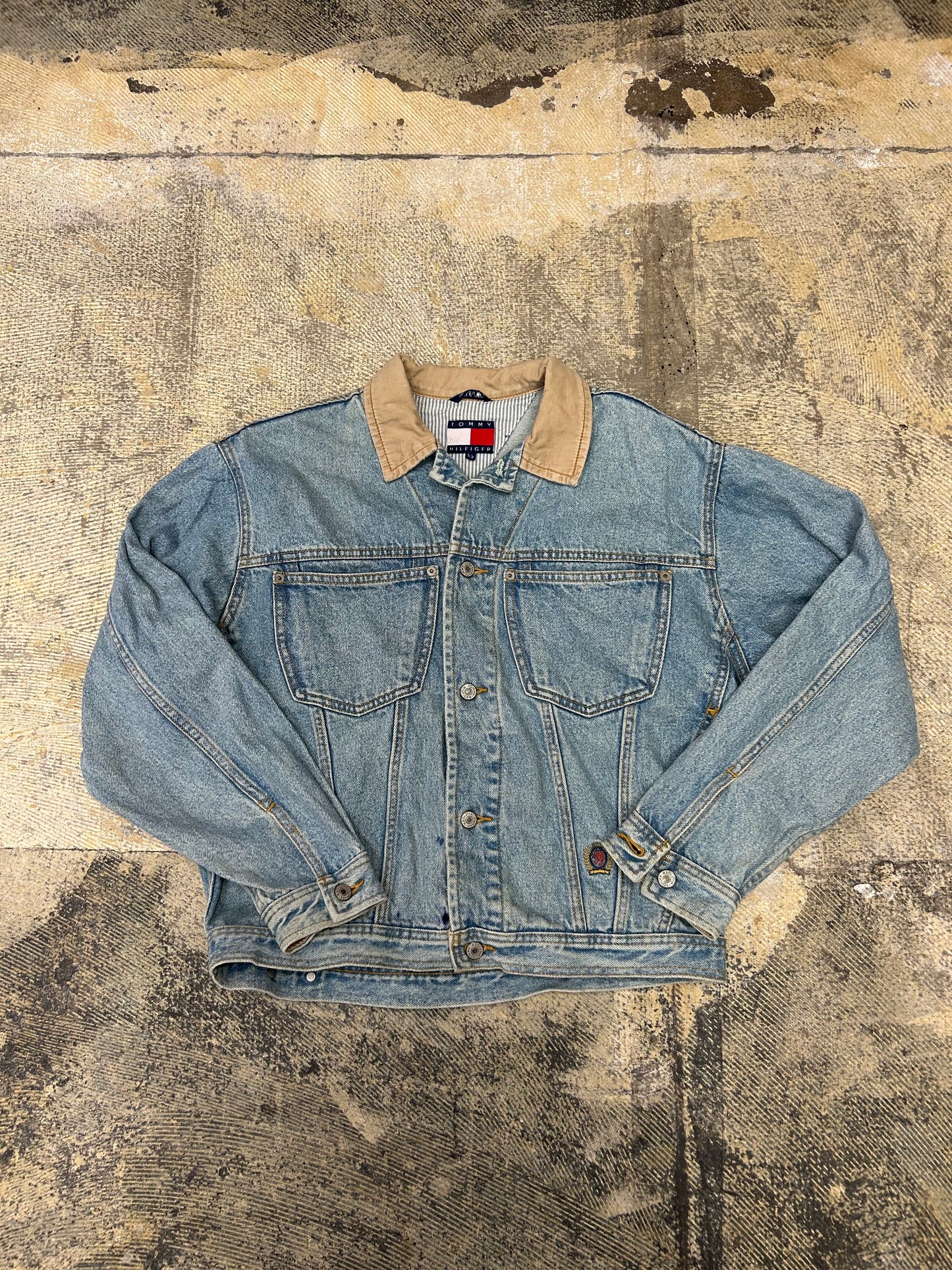LL Tommy Light Denim Jacket