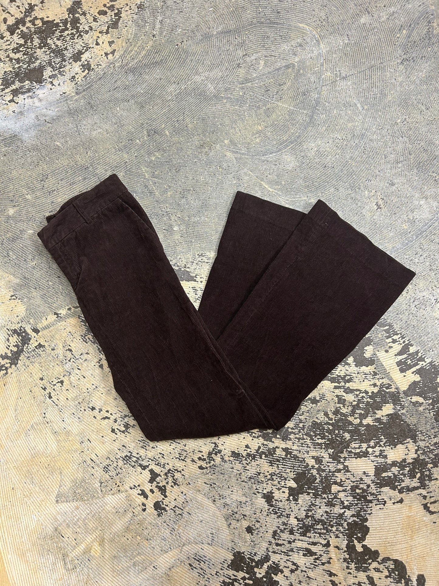 LL Zara Corduroy Pants