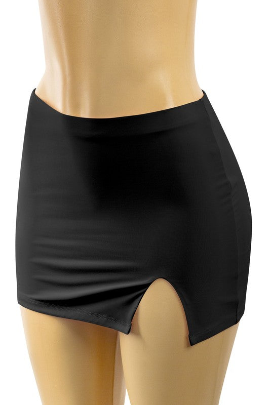 Mid Waisted Mini Skirt w/slit