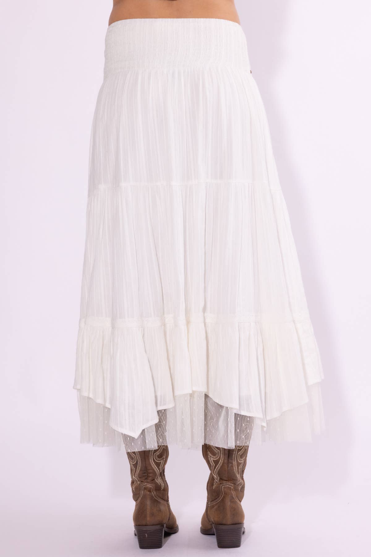 Grommet + Detailed Haky Hem Maxi Skirt
