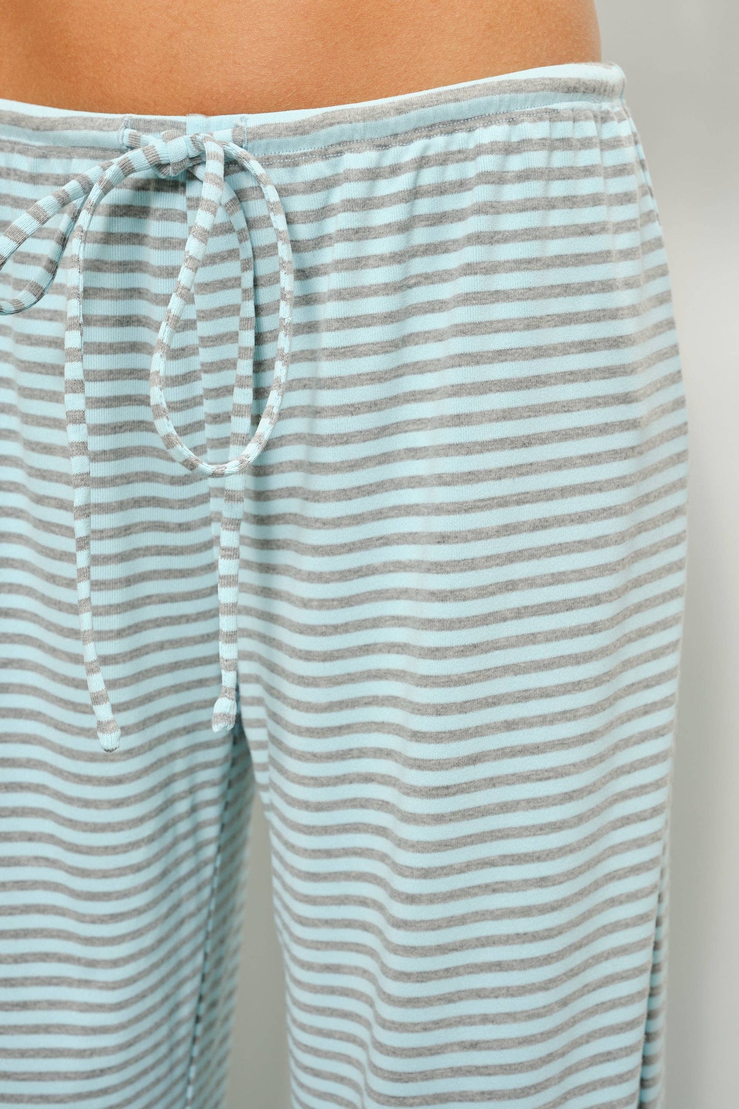 DEVIN STRIPED LOUNGE PANTS WITH RUFFLE