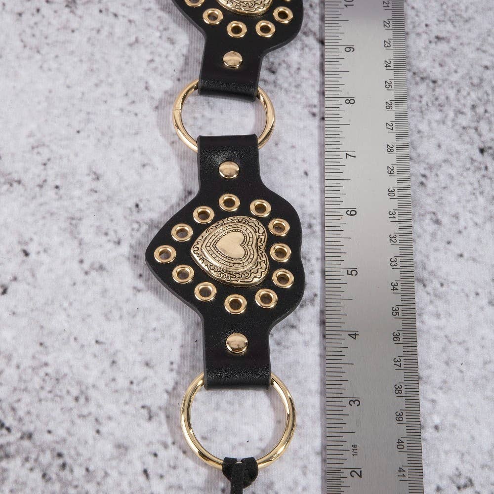 Intricate Heart Faux Leather Panels Chain Belt