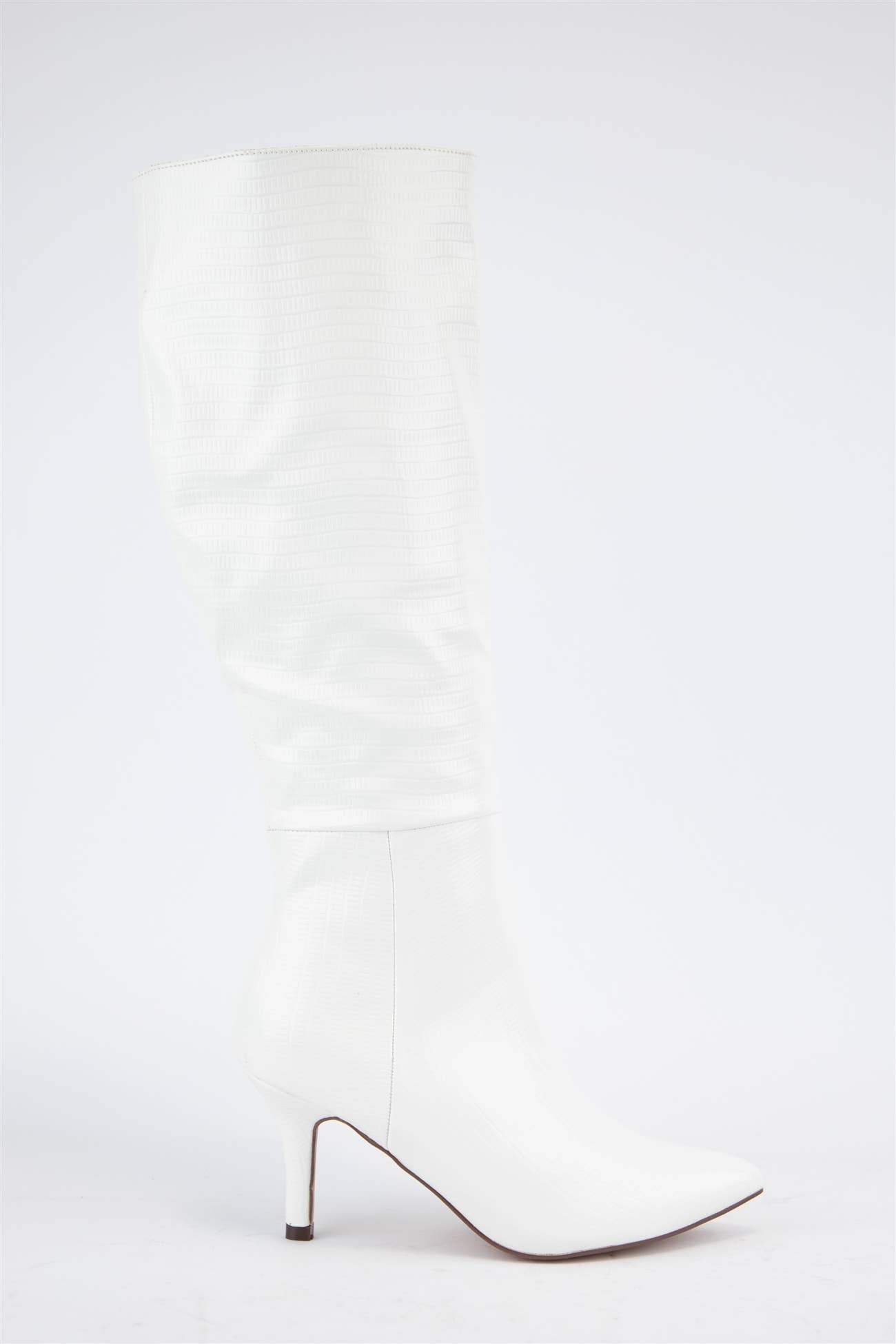 Croc Pattern Patent Finished Pointed Heel Boot